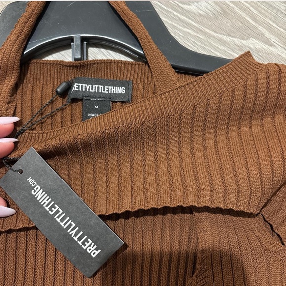 NWT PrettyLittleThing Chocolate Brown Ribbed Knit Halter Midi Dress - Size M - Picture 8 of 8